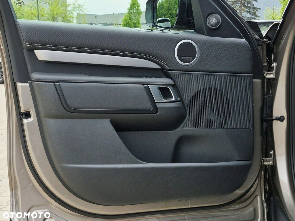 Land Rover Discovery - 19