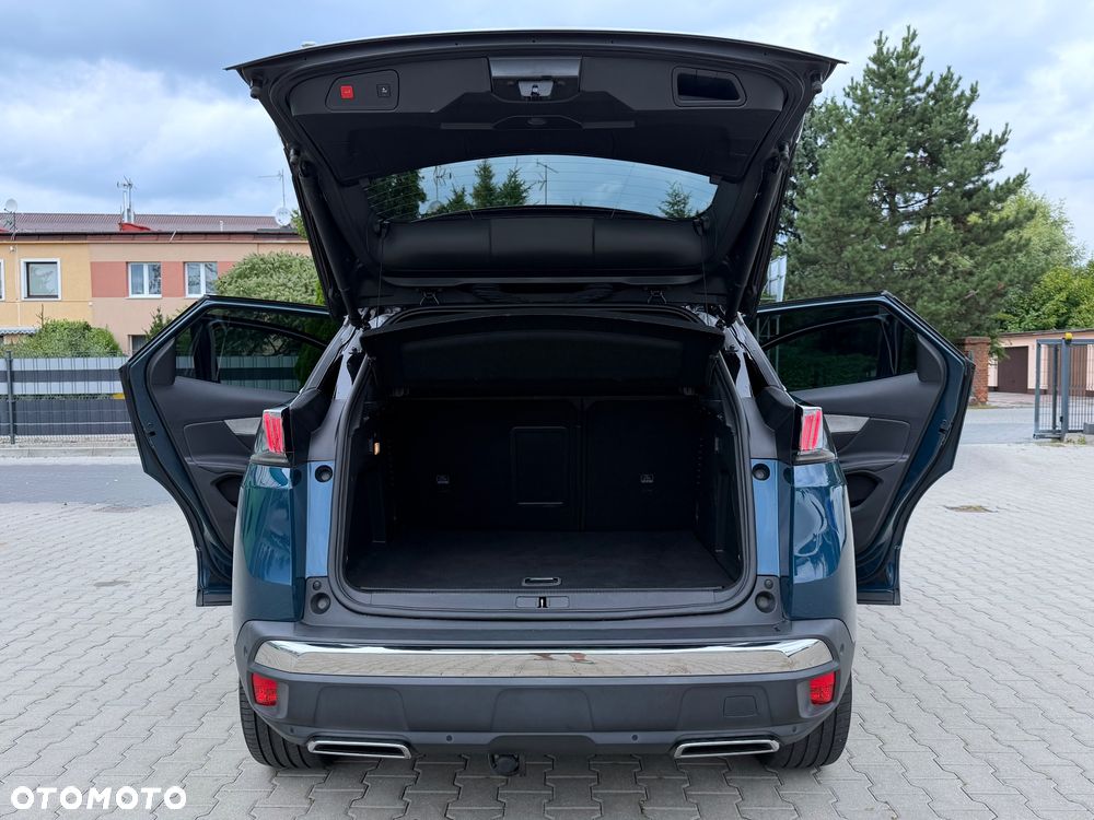 Peugeot 3008 1.6 PureTech HYbrid Allure S&S EAT8 - 18