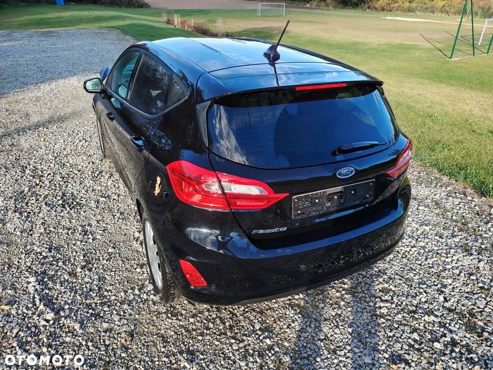 Ford Fiesta 2021 photo 2