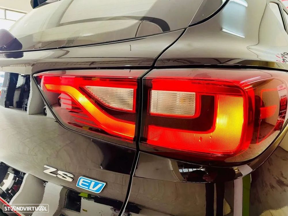 MG ZS Luxury - 6