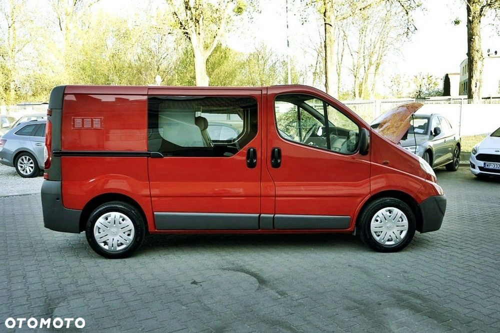Opel Vivaro - 9