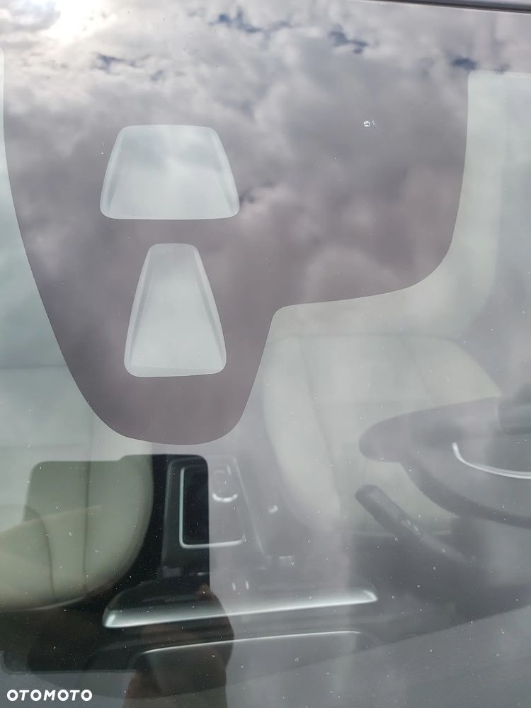 Volvo V40 D2 - 35