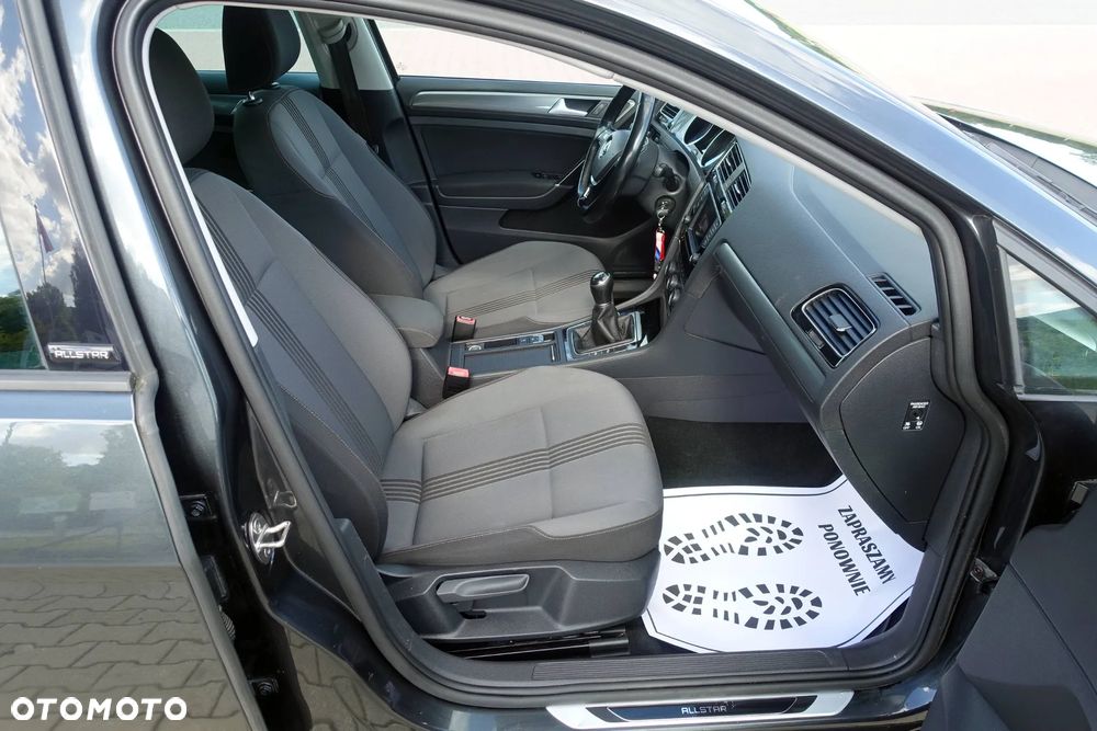 Volkswagen Golf 1.6 TDI BlueMotion Technology DSG Allstar - 15
