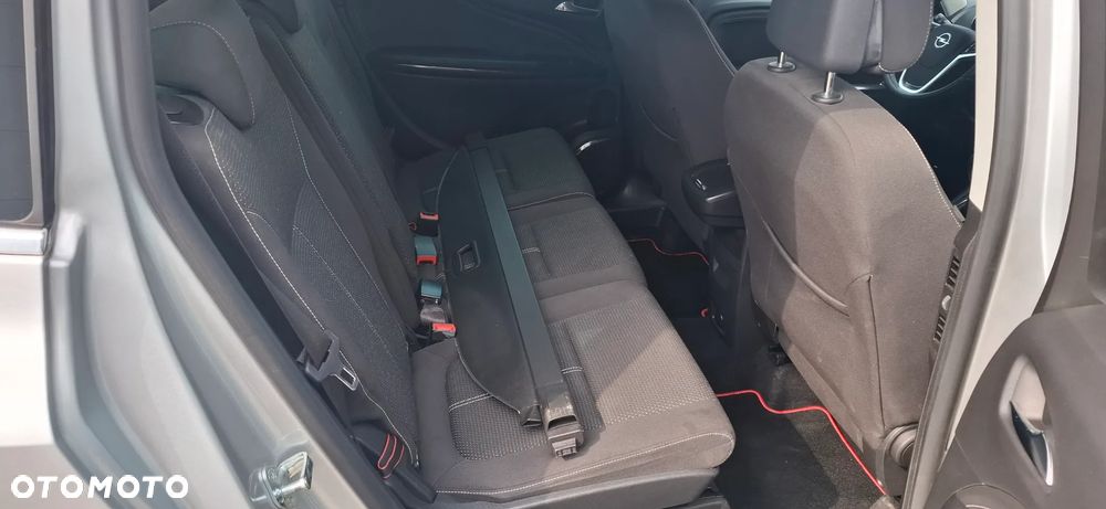 Opel Zafira Tourer 2.0 CDTI Sport - 31