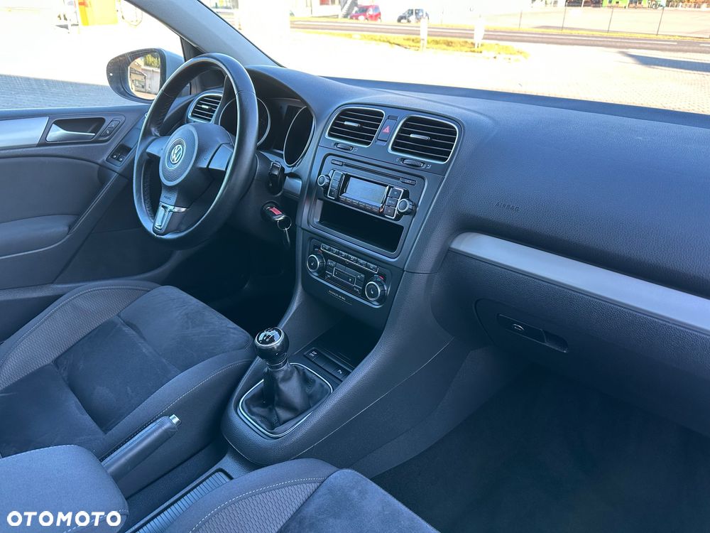 Peugeot 308 120 VTi Millesim 200 - 8