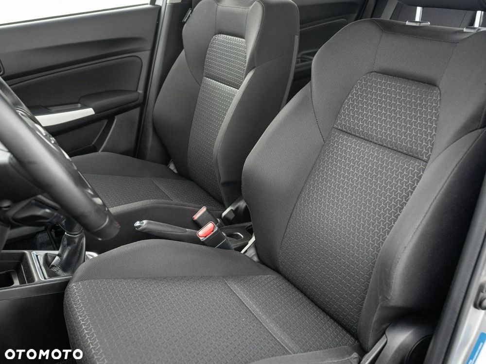 Suzuki Swift - 12
