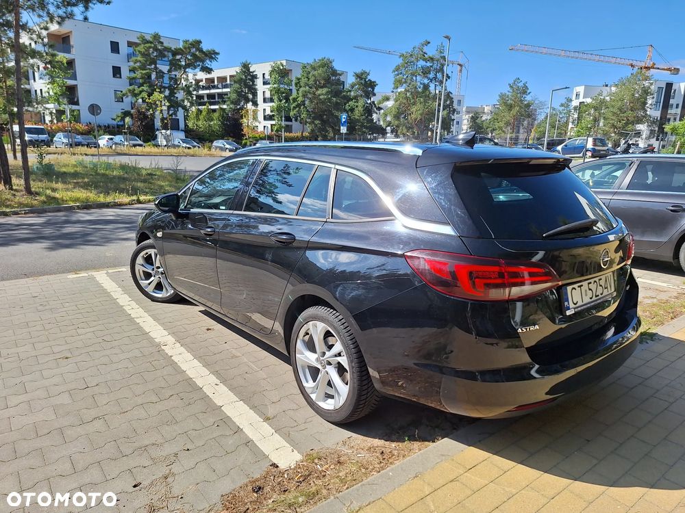 Opel Astra 1.6 D (CDTI) Start/Stop Edition - 10