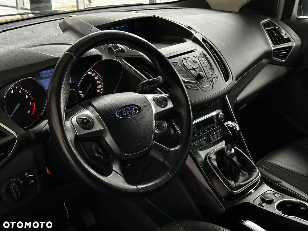 Ford Kuga 1.5 EcoBoost 2x4 Black & Silver - 15