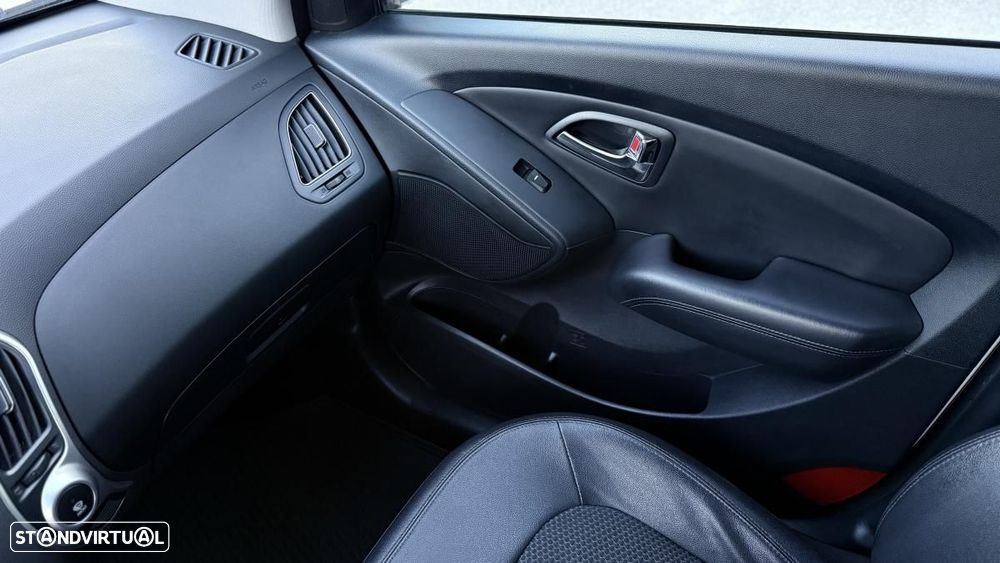 Hyundai ix35 2.0 CRDi 4WD Style - 20