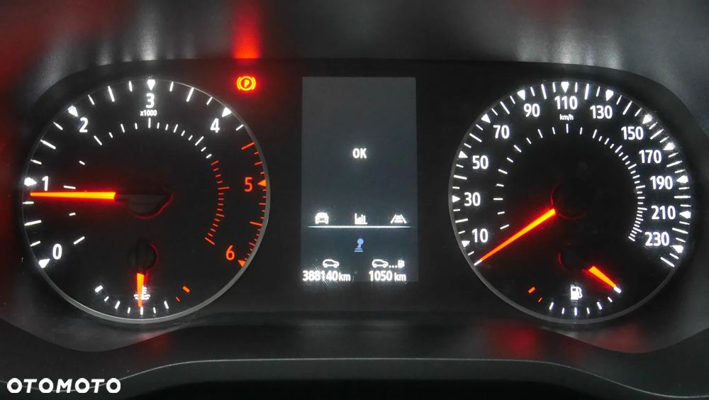 Renault TRAFIC - 11