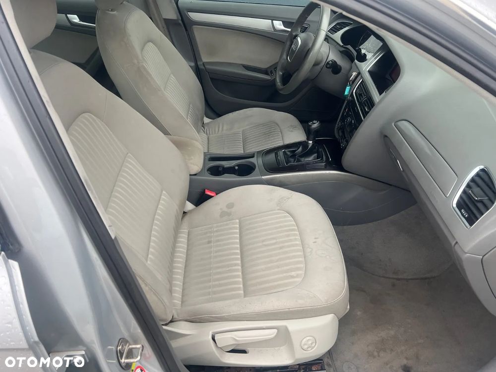 Audi A4 Avant 2.0 TFSI quattro Ambiente - 19