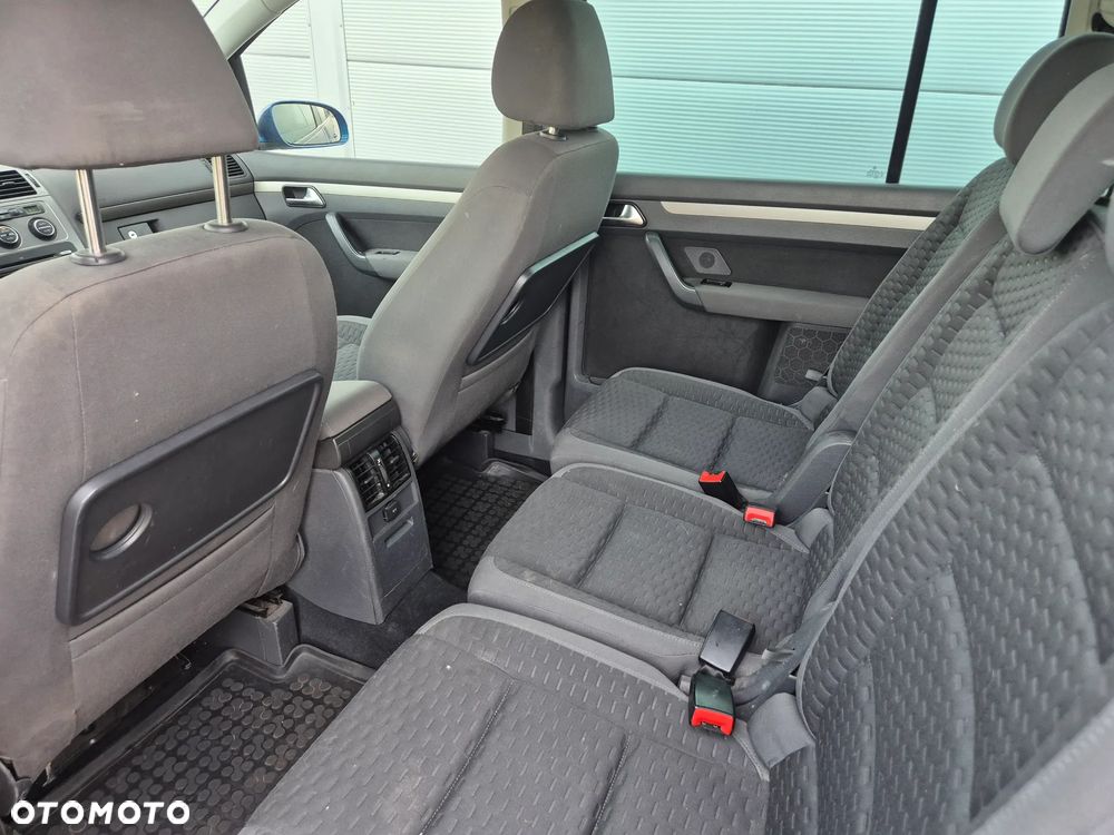 Volkswagen Touran 1.6 Goal - 16