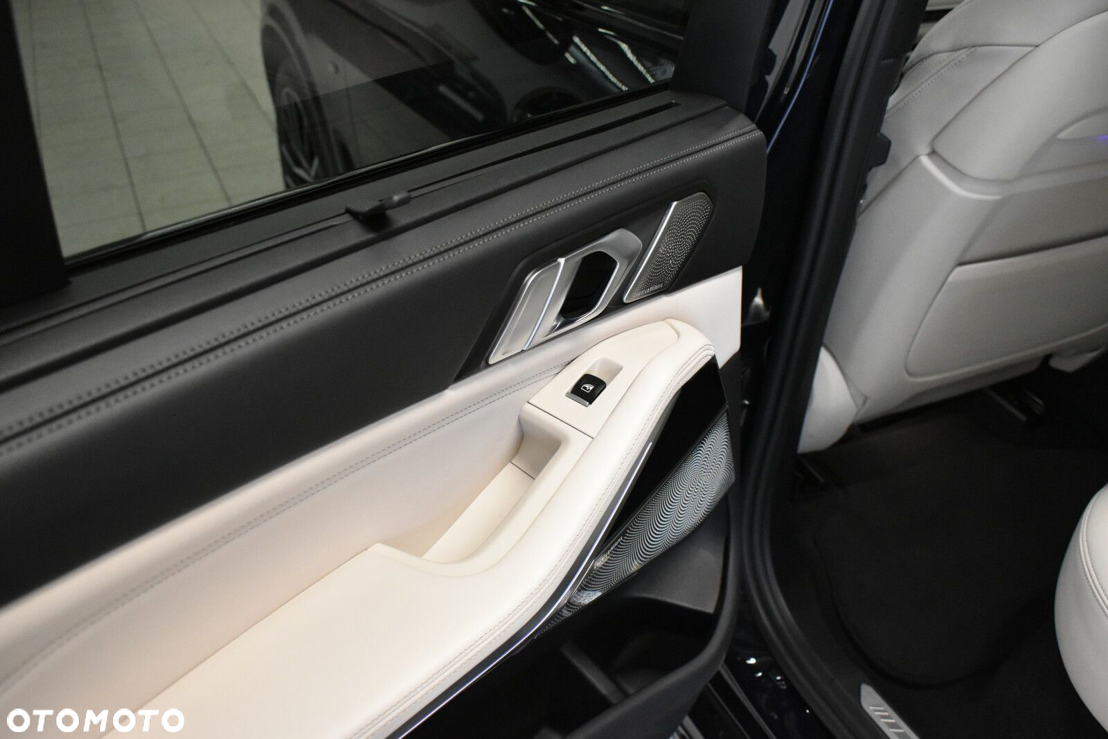 BMW X5 - 25