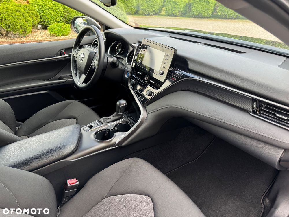 Toyota Camry 2.5 Hybrid Comfort CVT - 16