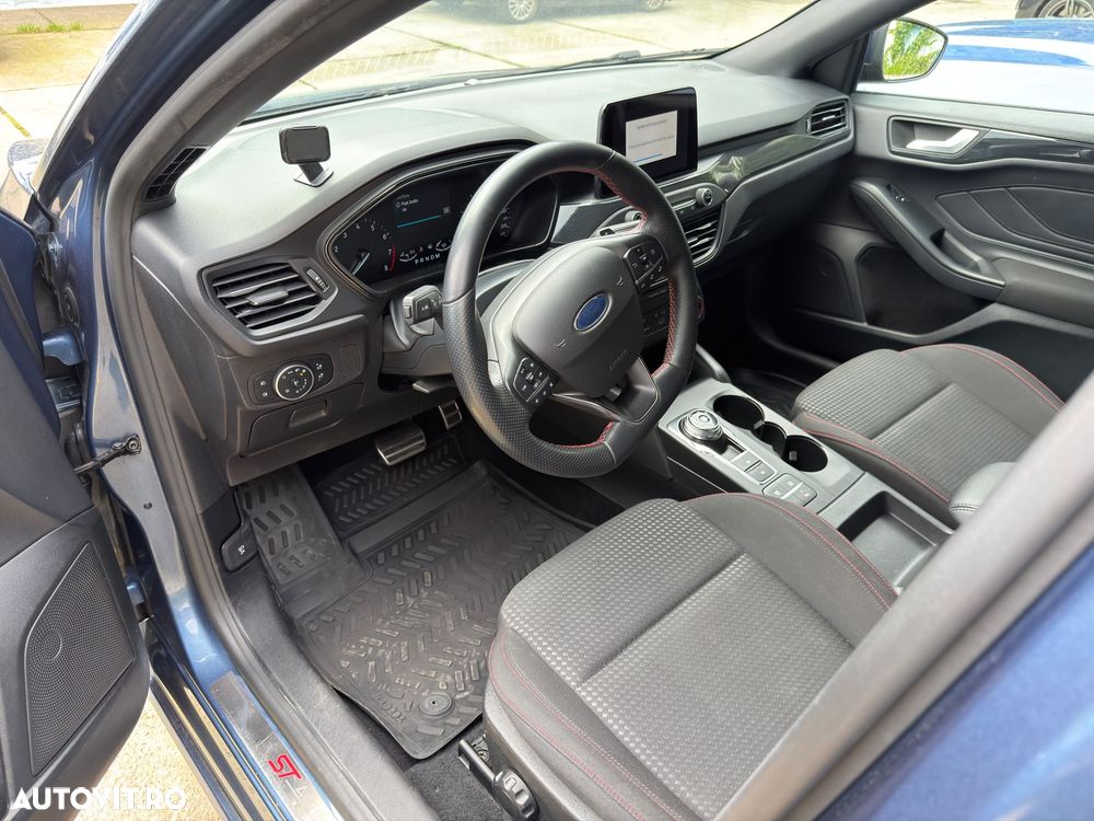 FORD Focus 2020 — imagine 15