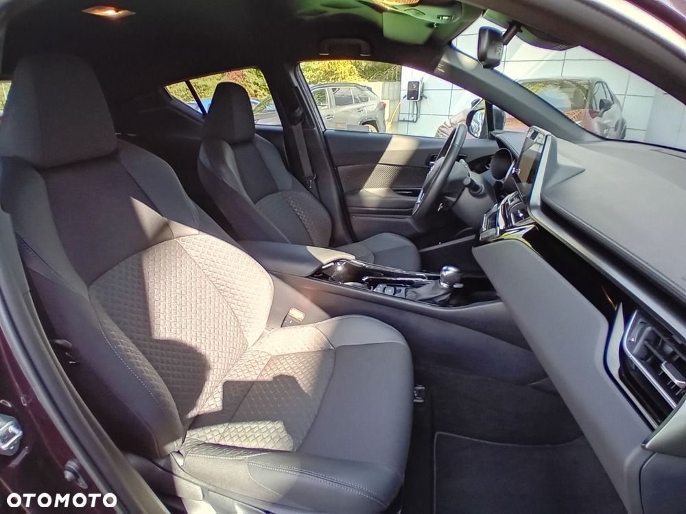 Toyota C-HR 1.8 Hybrid Style - 33