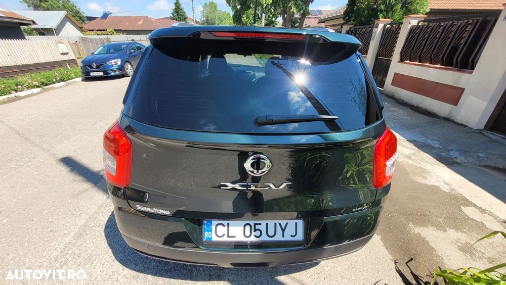 SsangYong XLV - 3