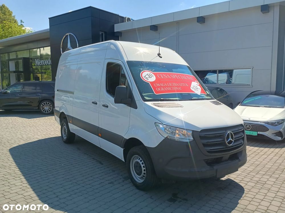 Mercedes-Benz Sprinter Furgon L2H2 150KM - wyprzedaż rocznika 2025 - 3