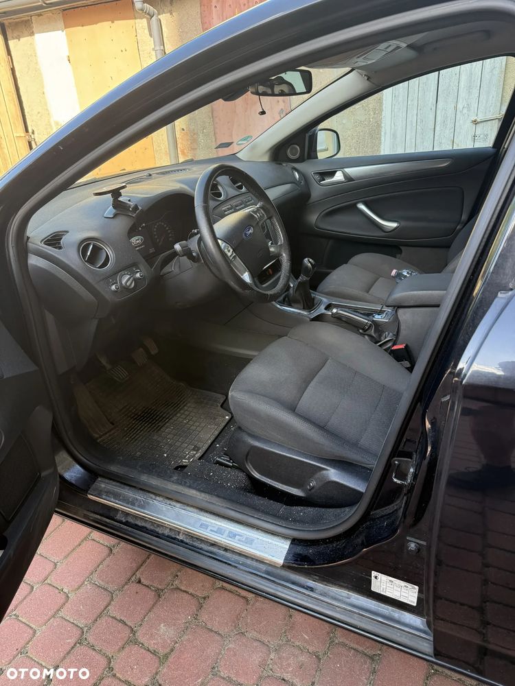 Ford Mondeo 2010 photo 5