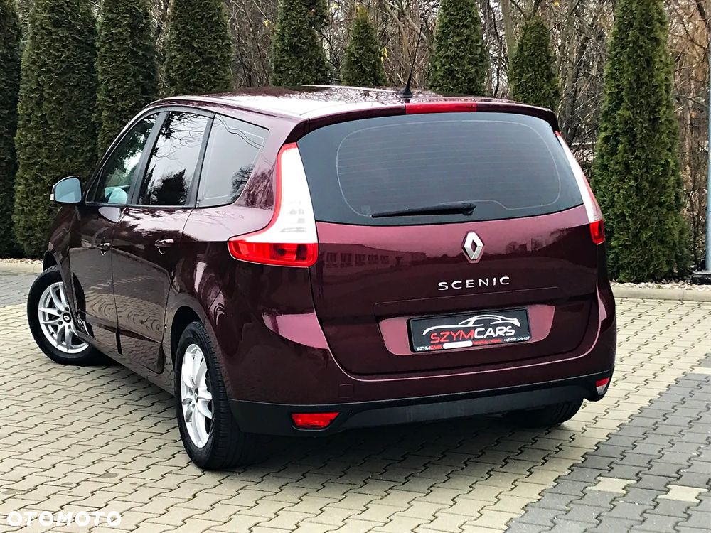 Renault Grand Scenic - 13