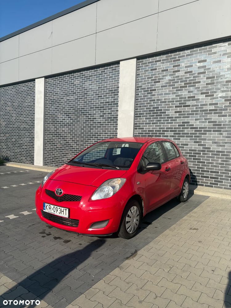 Toyota Yaris 1.0 Terra - 1