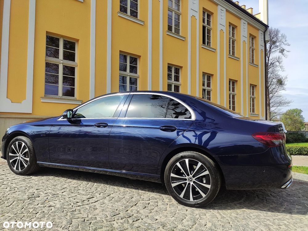 Mercedes-Benz Klasa E - 4