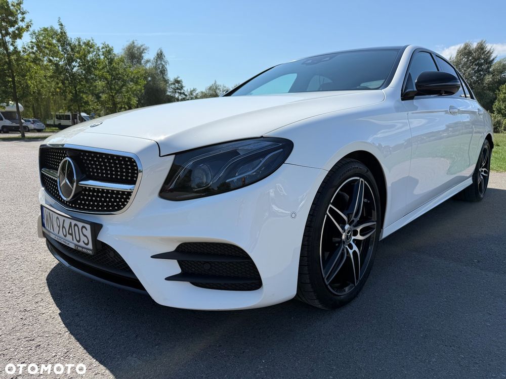 Mercedes-Benz Klasa E 220 d 4-Matic 9G-TRONIC - 4