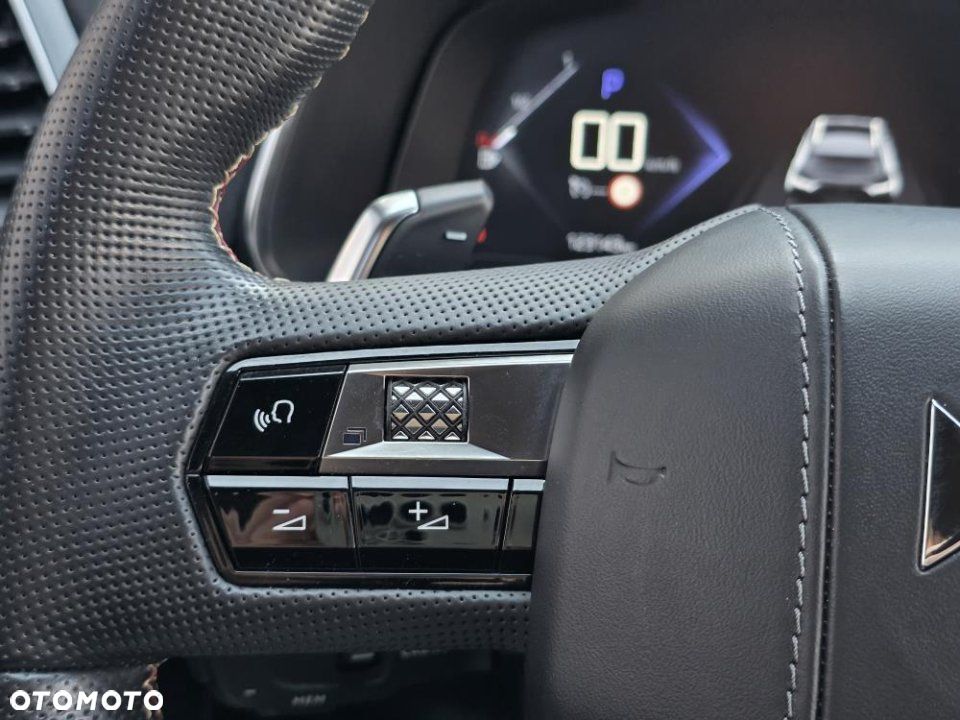 DS Automobiles DS 7 Crossback - 21