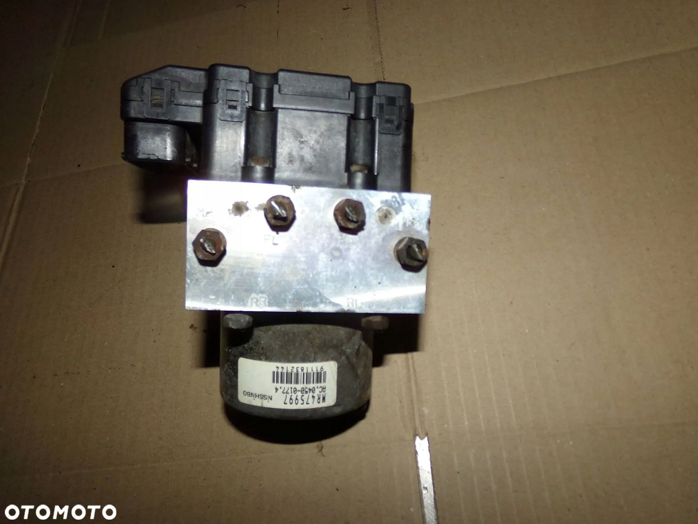 POMPA ABS MR475997 GALANT 2.5 B - 2
