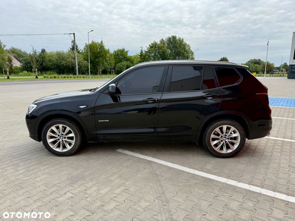 BMW X3 xDrive28i Advantage sport - 4