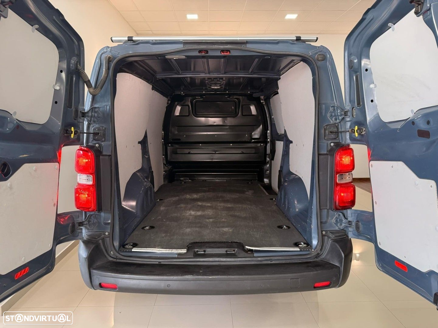 Citroën Jumpy 1.5 BlueHDi XL - 26