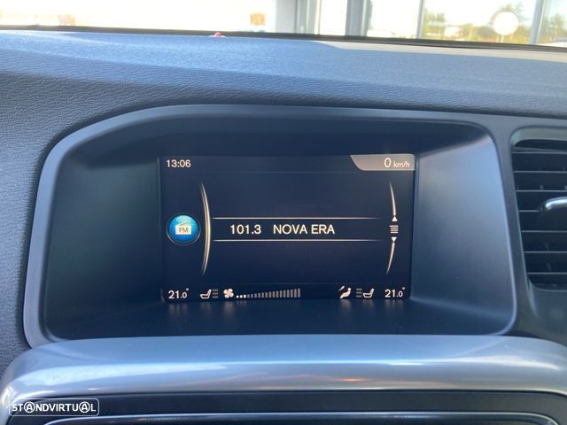 Volvo S60 Cross Country 2.0 D3 Pro Geartronic - 20