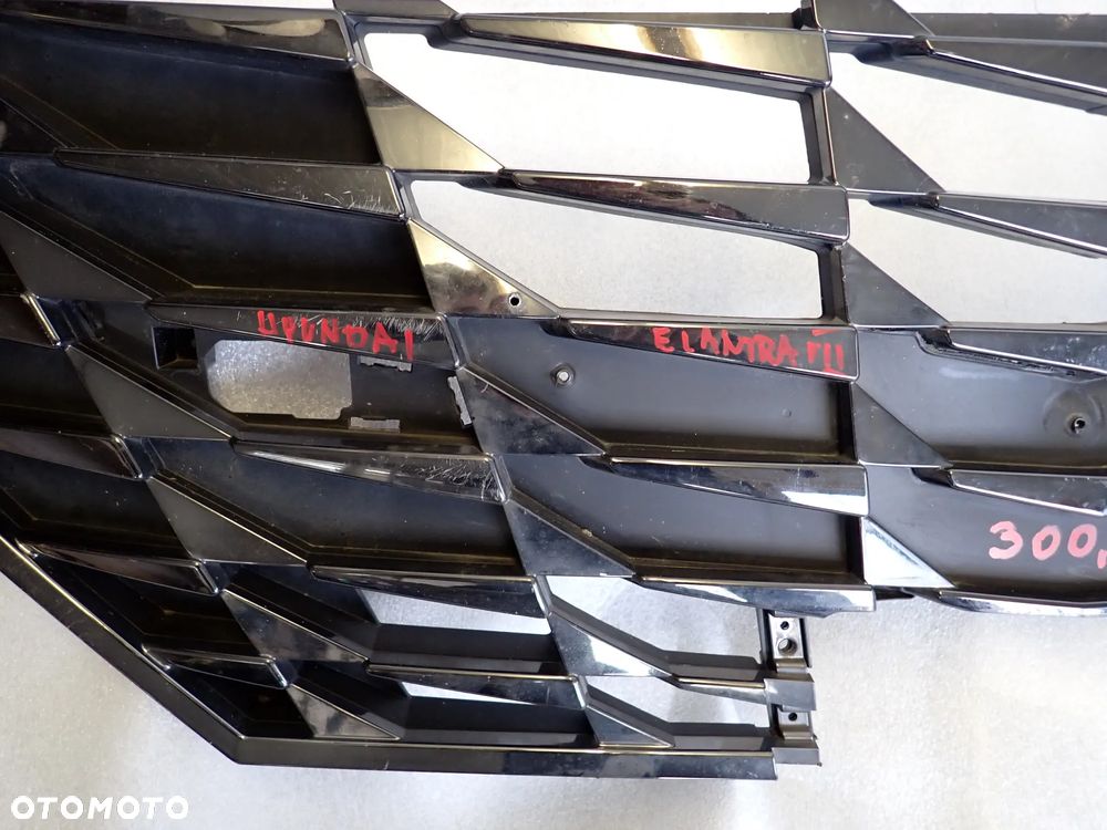 HYUNDAI ELANTRA VII GRILL - 3