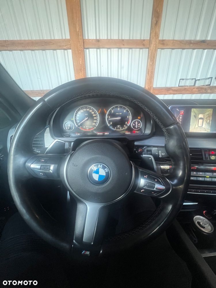 BMW X5 xDrive30d Sport-Aut - 22