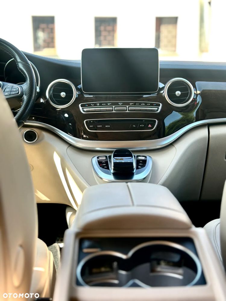 Mercedes-Benz Klasa V 250 d 4-Matic Avantgarde 7G-Tronic - 18