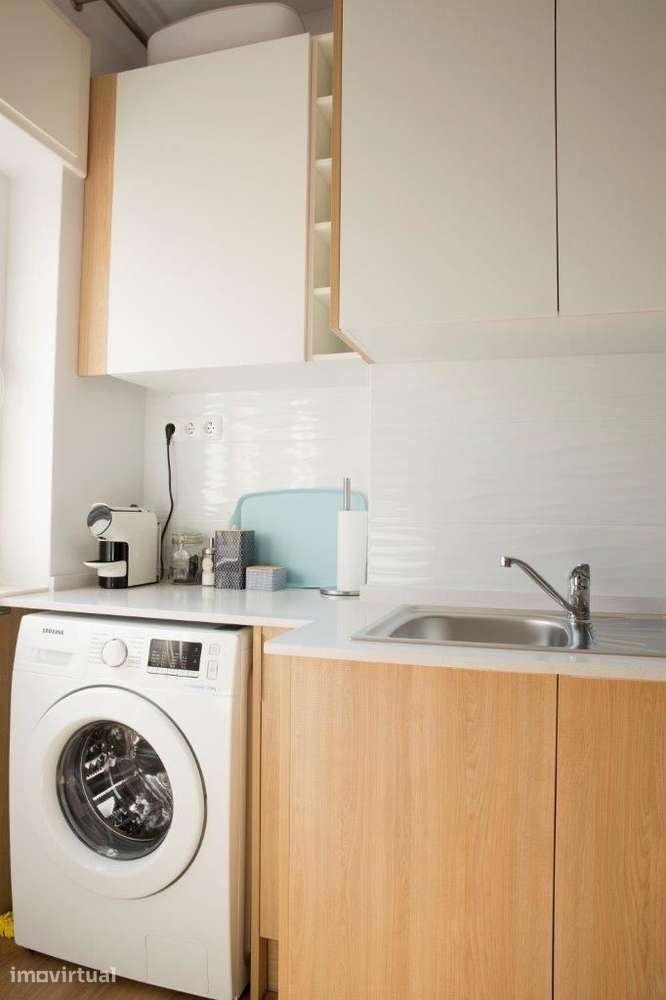 T1 totalmente remodelado, mobilado e equipado - junto à praia - Grande imagem: 4/23