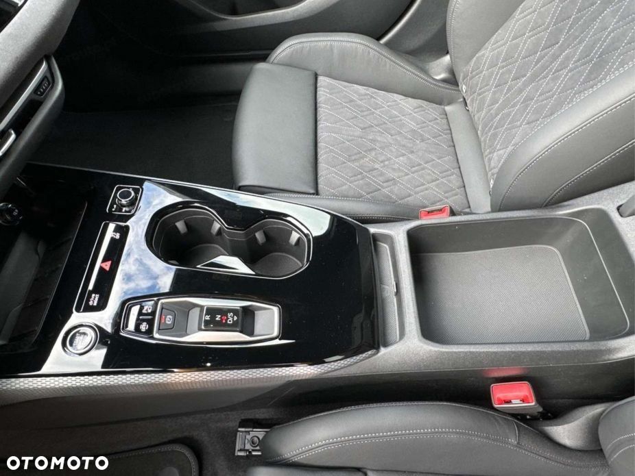 Audi A5 Limousine - 13