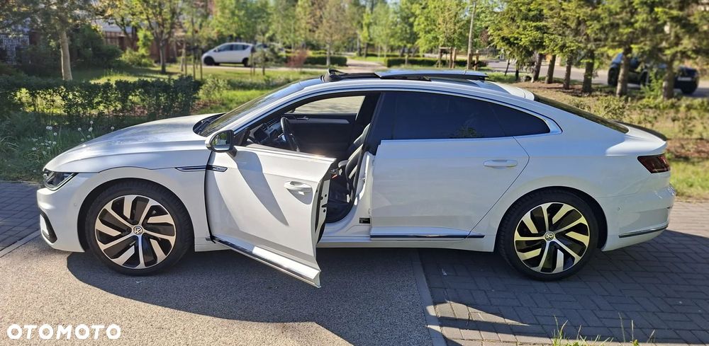 Volkswagen Arteon 2.0 TSI R-Line DSG - 2