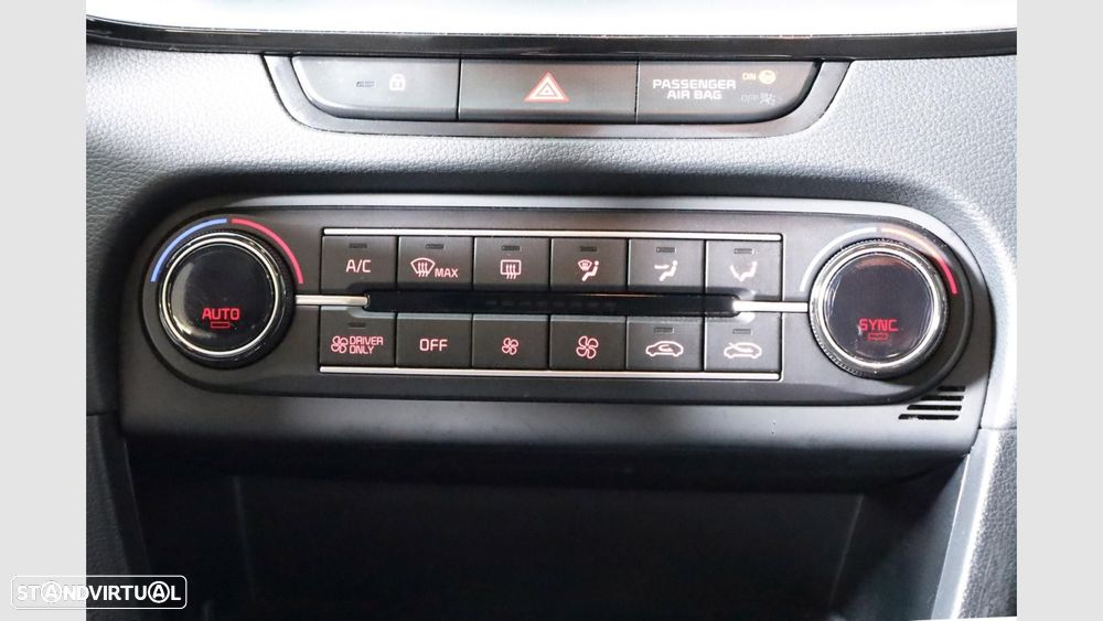 Kia XCeed 1.6 GDi PHEV Drive - 14