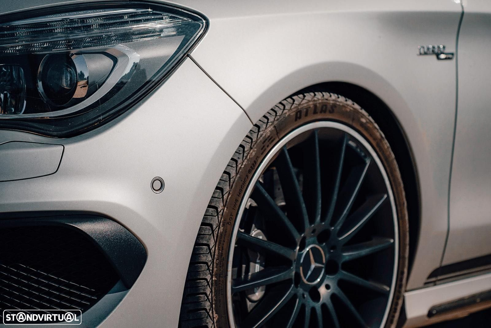 Mercedes-Benz CLA 45 AMG - 35