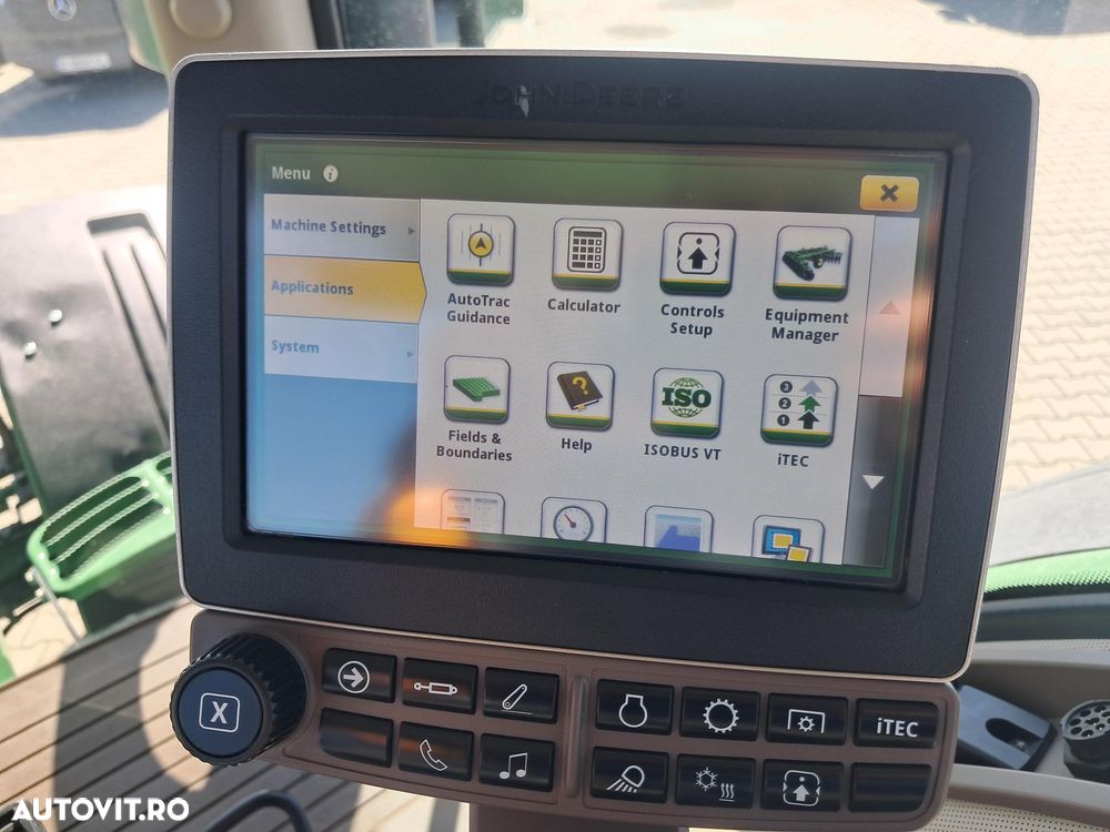 John Deere 7230R 4X4 TRACTOR AGRICOL - 27