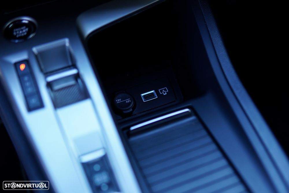 Peugeot 408 HYBRID 136 e-DSC6 GT - 46