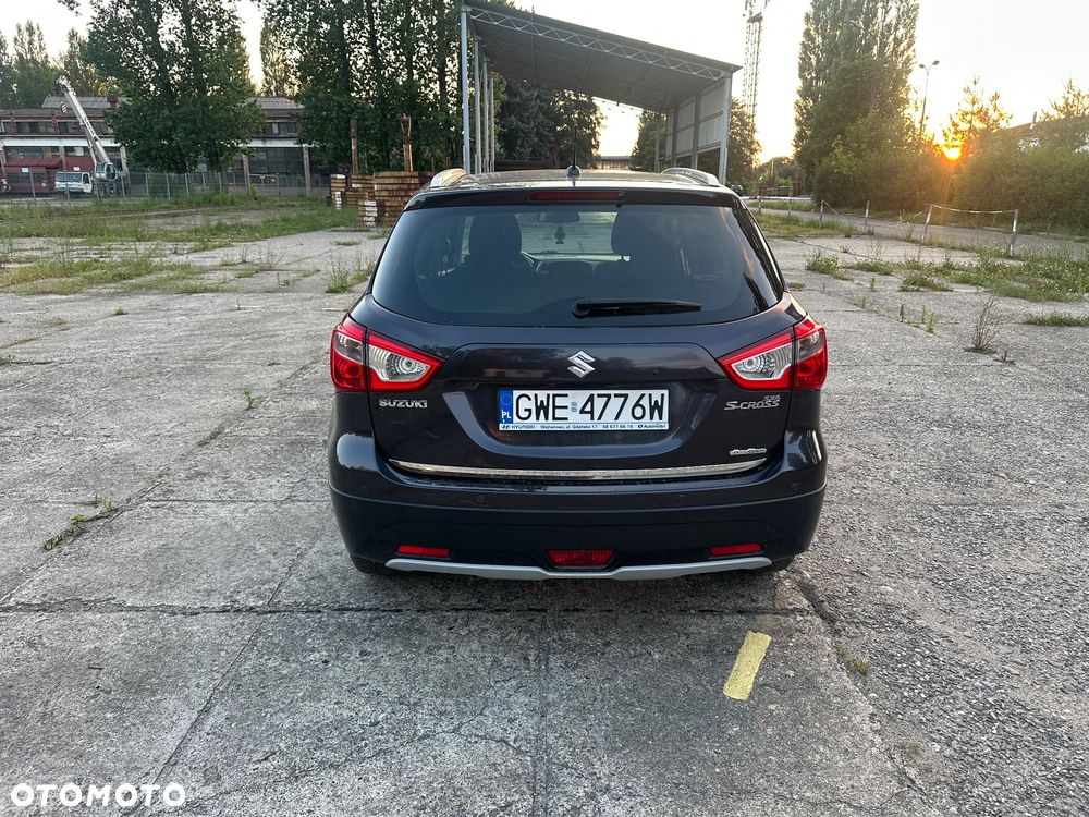 Suzuki SX4 1.6 Premium - 29
