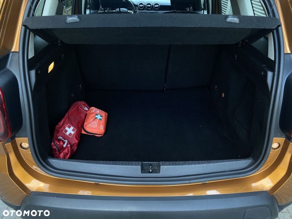 Dacia Duster 1.6 SCe Comfort - 24