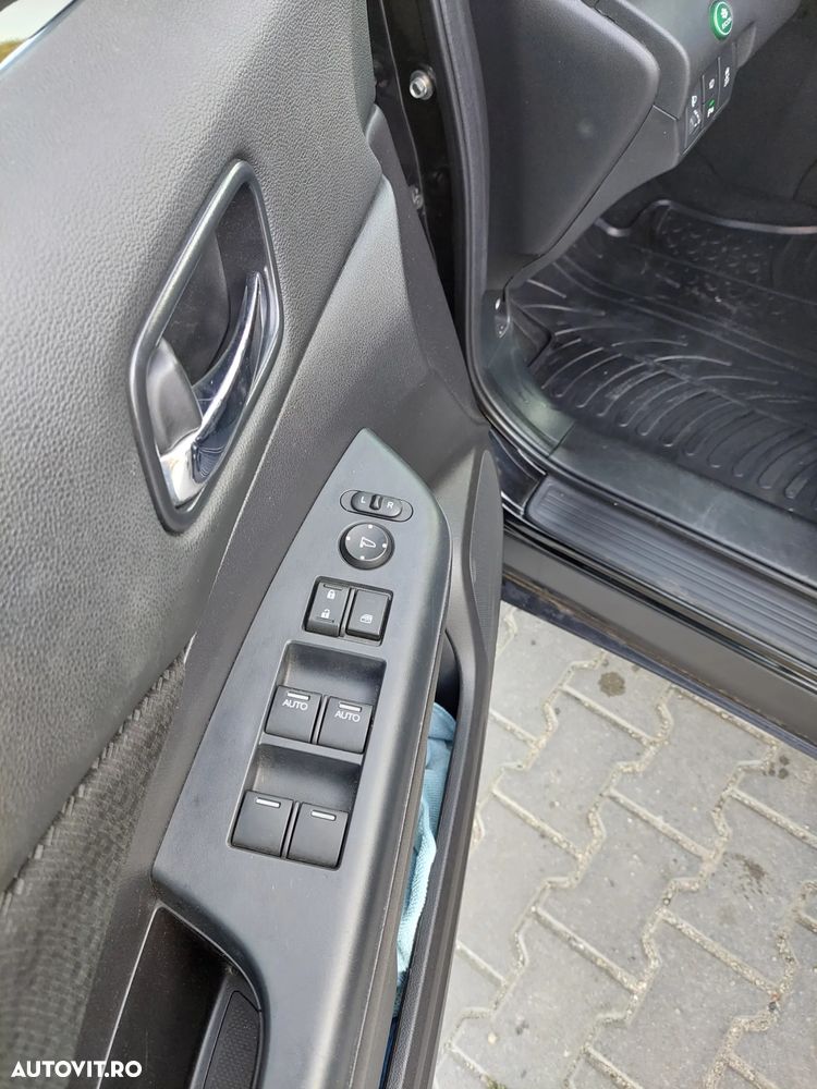Honda CR-V 1.6 M/T 2WD Confort - 15