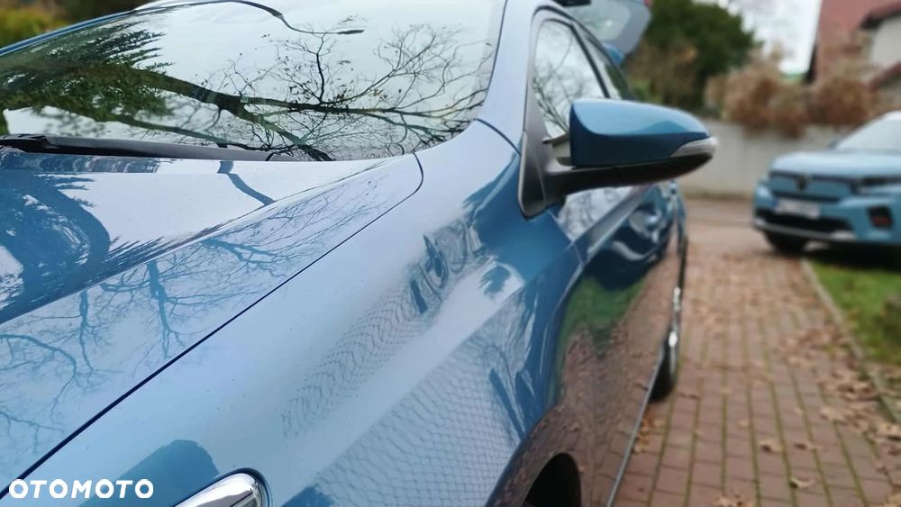 Toyota Auris 1.6 Premium - 4