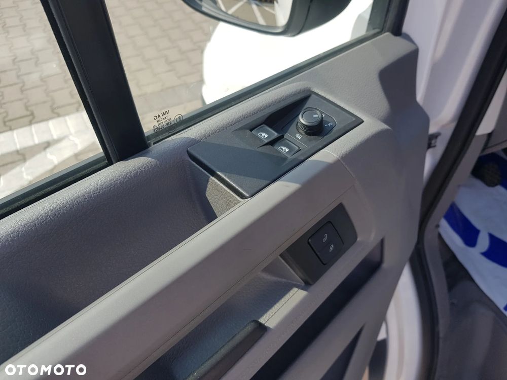 Volkswagen Crafter - 9