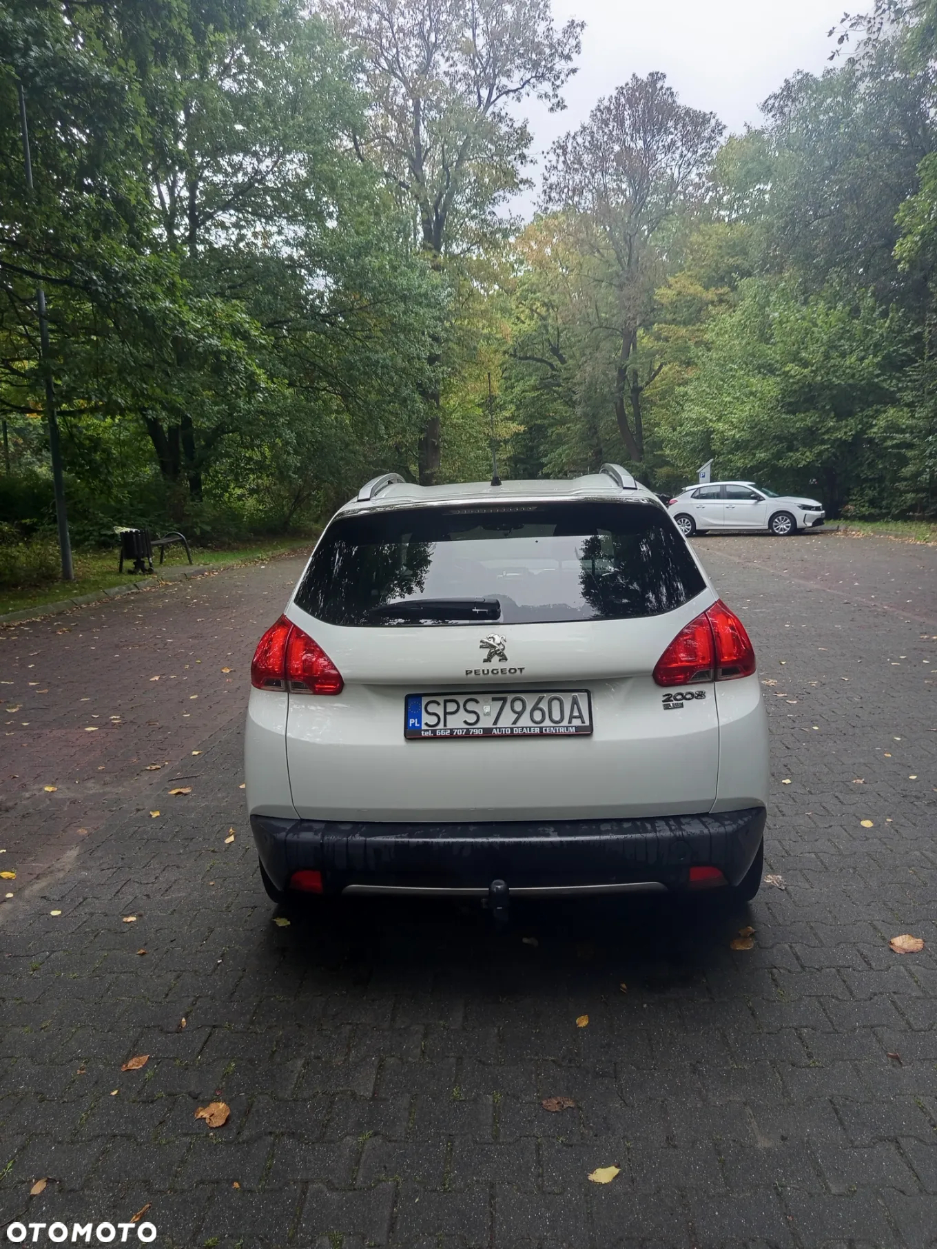 Peugeot 2008 1.6 e-HDi Allure S&S - 5
