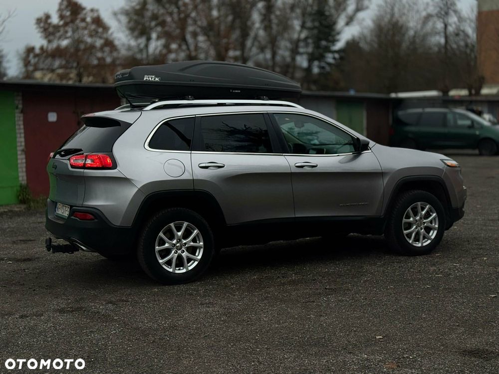 Jeep Cherokee - 3