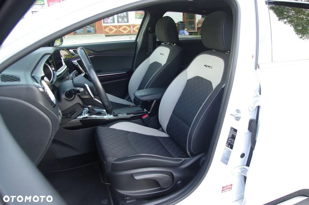 Kia ProCeed 1.6 CRDi DCT7 SCR GT LINE - 21